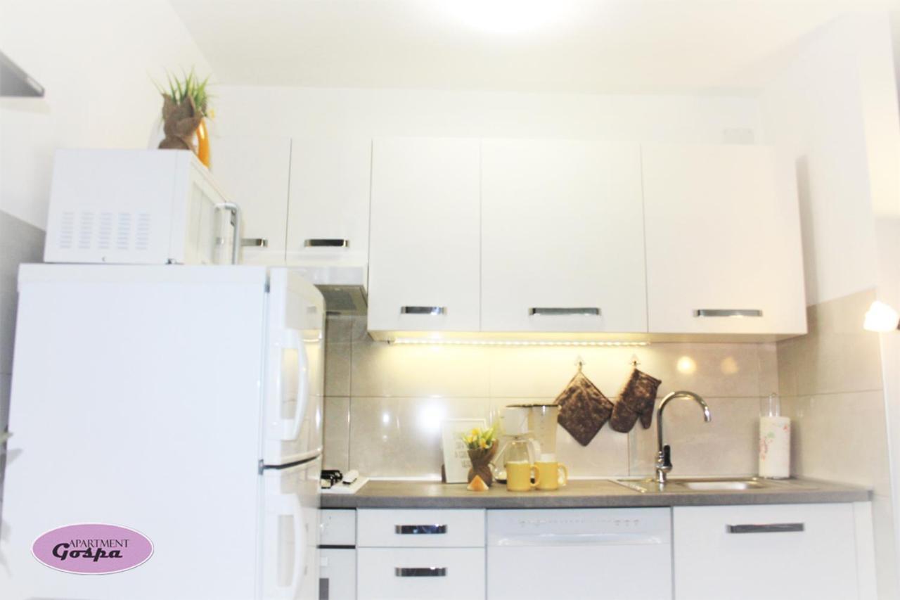 Apartment Gospa PUY Eksteriør bilde